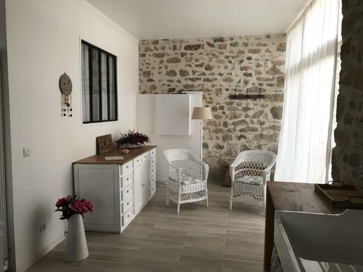 Gite De Charme Les Trois Chenes Augeres المظهر الخارجي الصورة